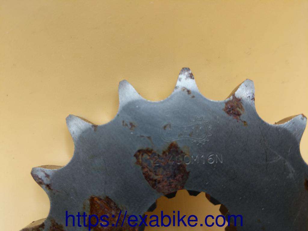 pignon de sortie de boite Suzuki GSXR 750 - photo 3