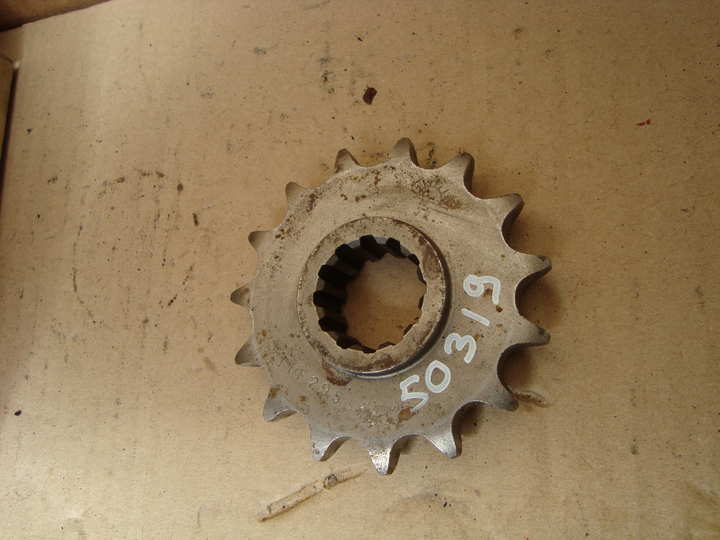 drive sprocket 530 Voir la photo ou référence modele a identifier - photo 1