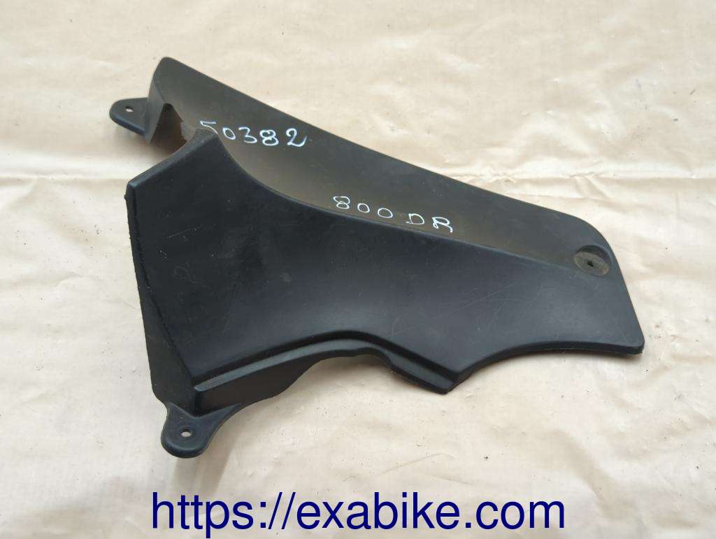 cache intérieur gauche Suzuki DR 800 - photo 1