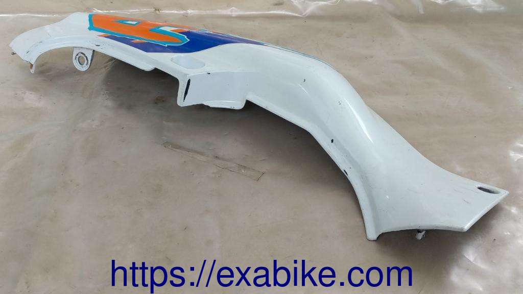 left rear cowl Suzuki GSXR 750 - photo 3