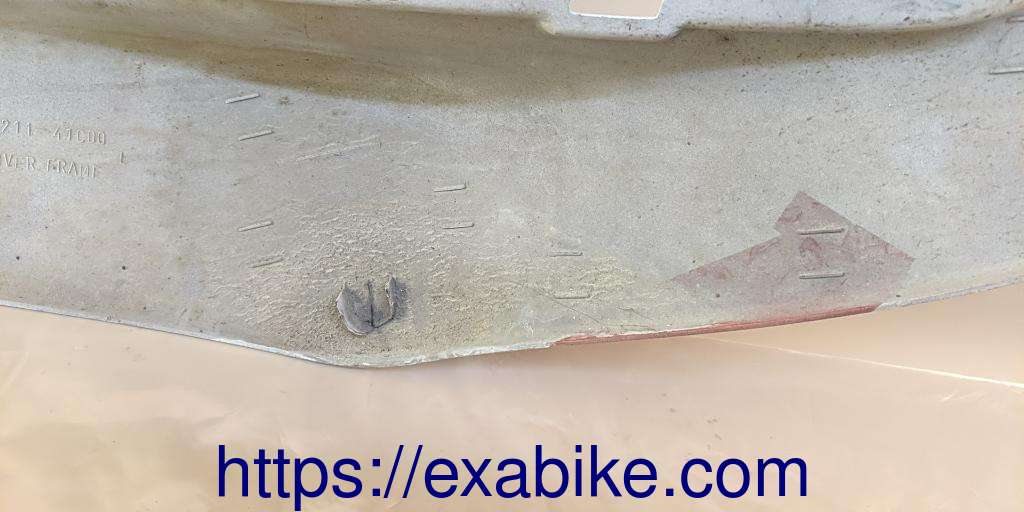 left rear cowl Suzuki GSXR 750 - photo 5
