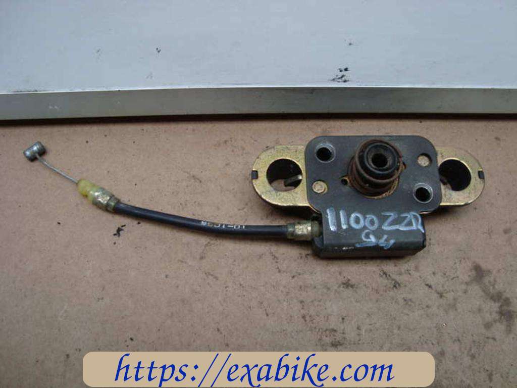 seat lock Kawasaki ZZR 1100 - photo 1