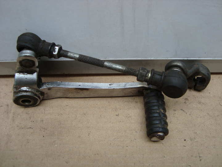 gear change pedal Voir la photo ou référence modele a identifier - photo 1