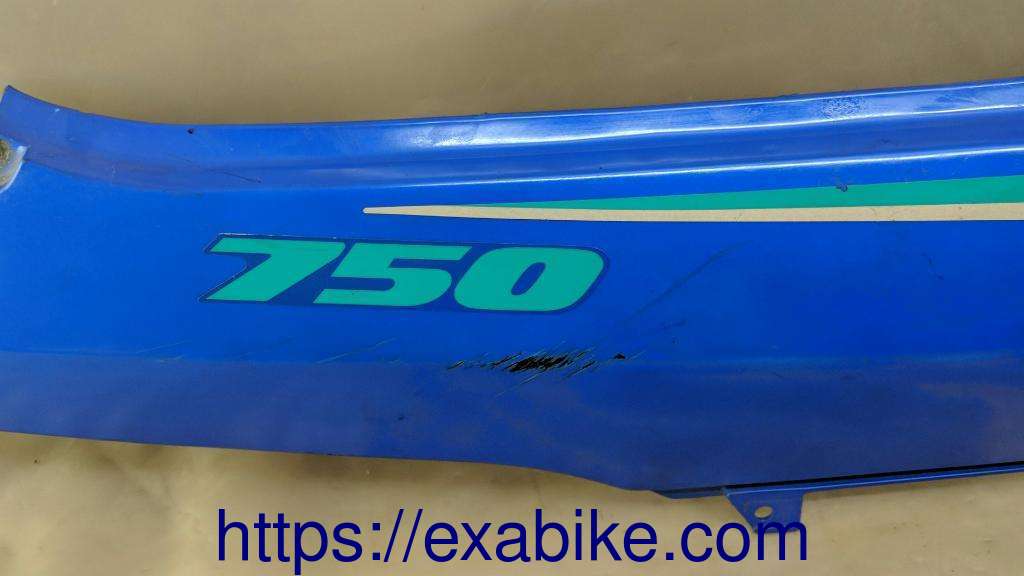 right rear cowl Suzuki GSXF 750 - photo 2