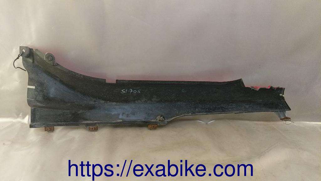 right rear cowl Suzuki GSXF 750 - photo 2
