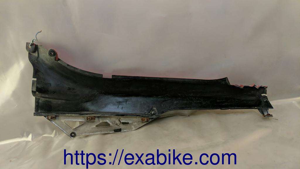 right rear cowl Suzuki GSXF 750 - photo 2