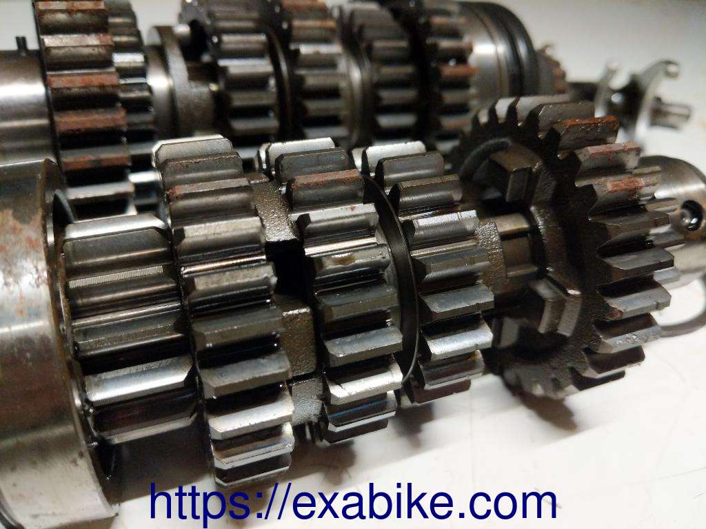 gearbox Suzuki GSE 500 - photo 2