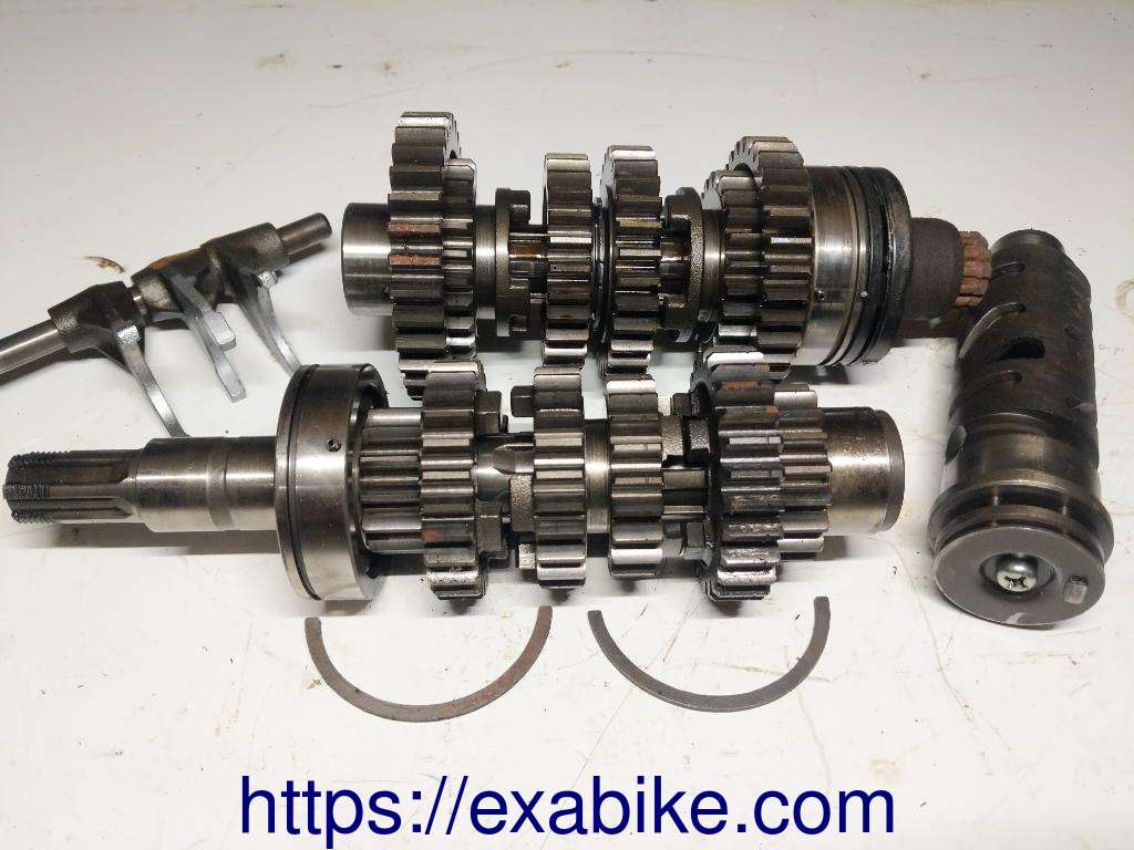 gearbox Suzuki GSE 500 - photo 1