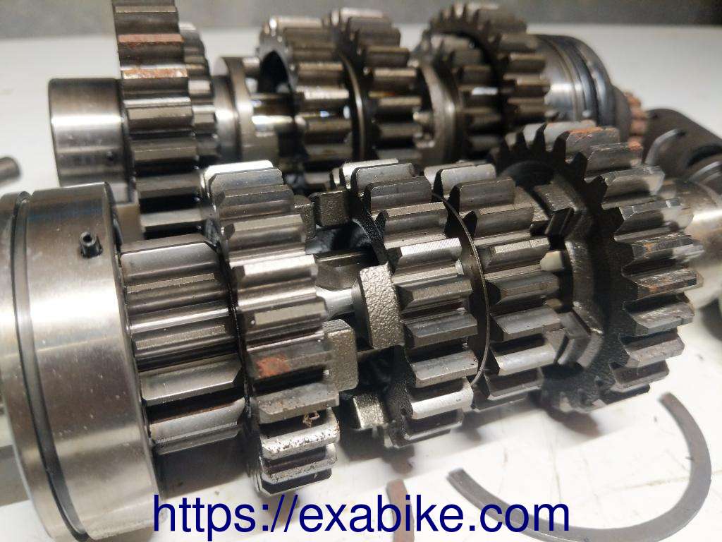 gearbox Suzuki GSE 500 - photo 2