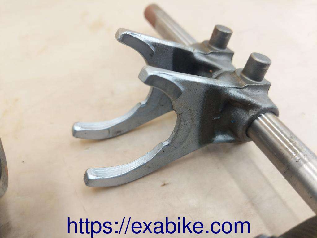 gearbox Kawasaki ZR-7 - photo 3