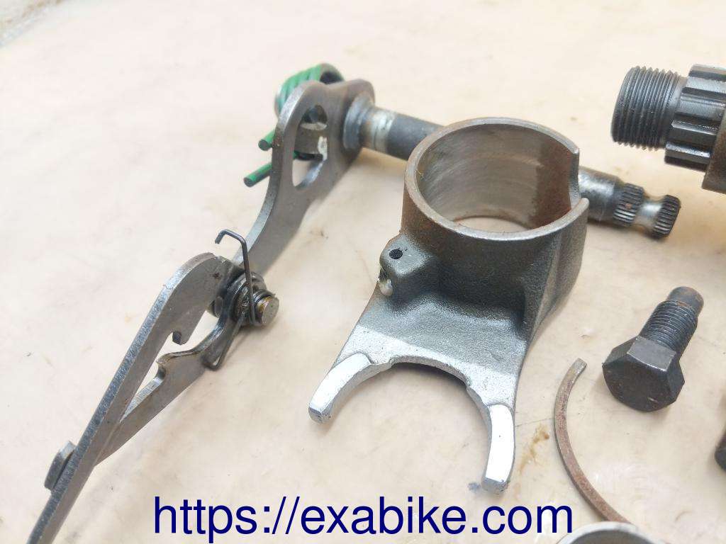 gearbox Kawasaki ZR-7 - photo 4