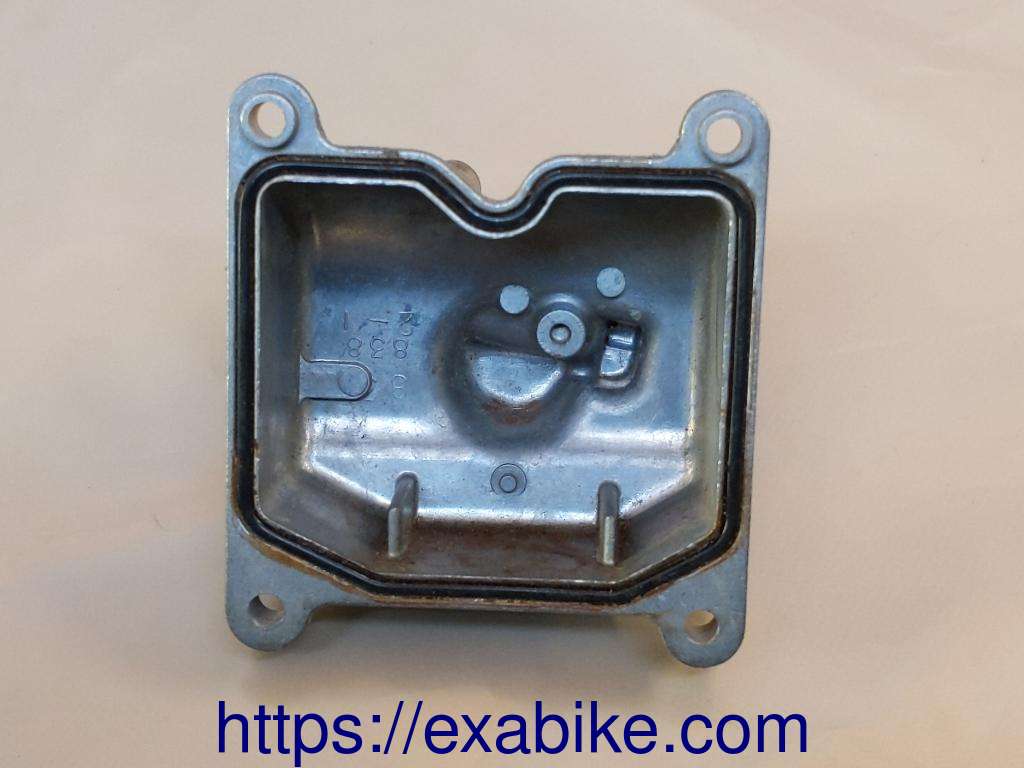 carburetor float chamber, left Suzuki 600 Bandit - photo 2