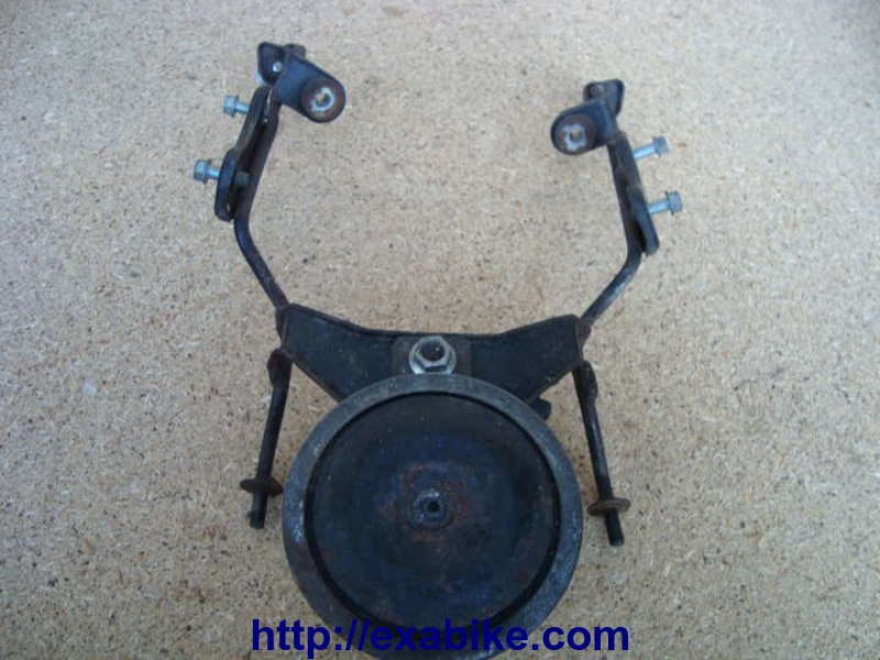 fairing bracket with horn Honda CBS 450 - photo 1