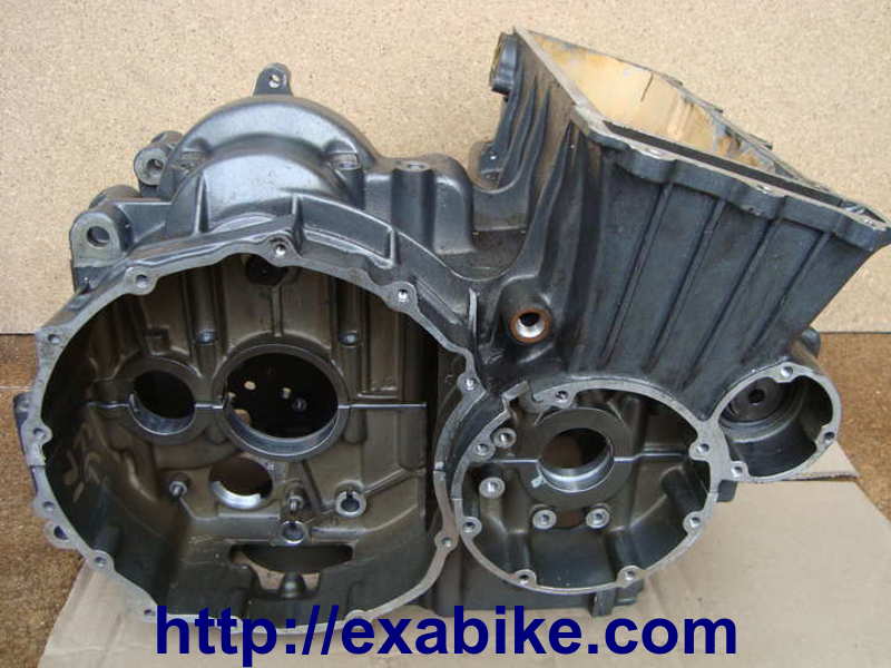 carter moteur Triumph Trophy 900 - photo 1