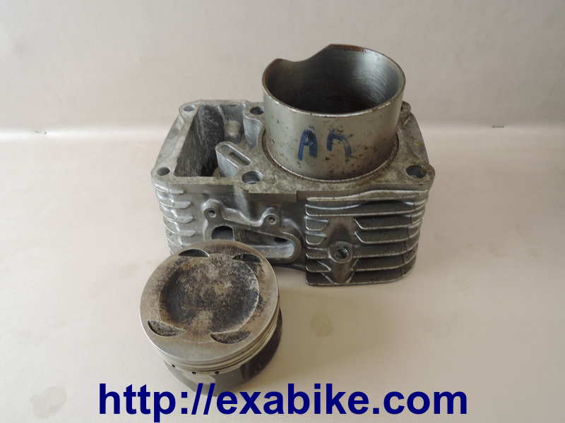 cylinder (rear) with piston Suzuki VX 800 - photo 2