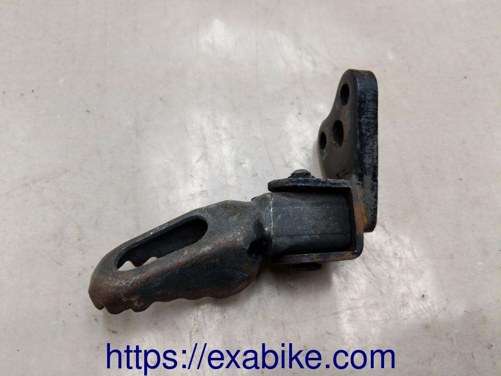 repose-pied avant gauche Yamaha XT 350 - photo 2