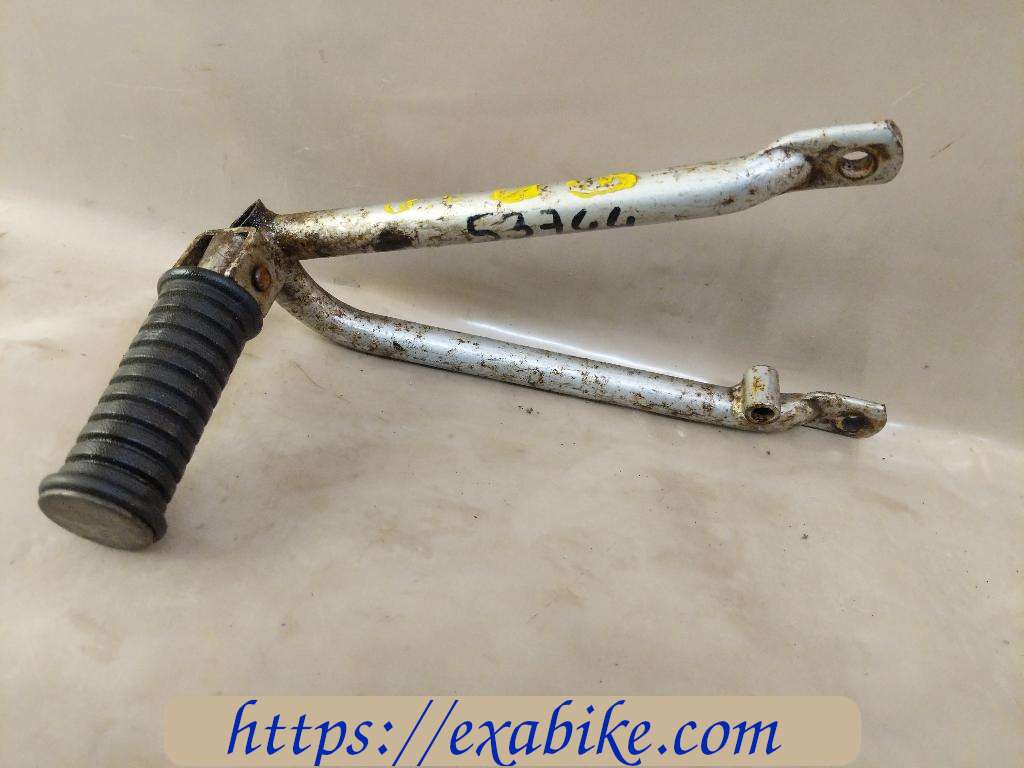 platine repose-pied arrière gauche Suzuki RG 80 - photo 1