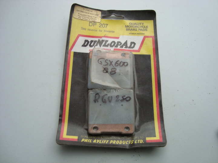 pad set  new Suzuki GSXF 600 - photo 1