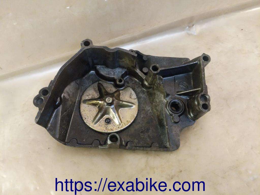 rear left engine cover Yamaha FZ 750 - photo 3