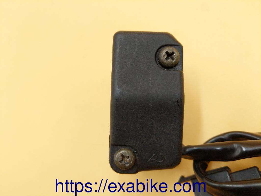 commodo droit Yamaha TZR 125 - photo 3