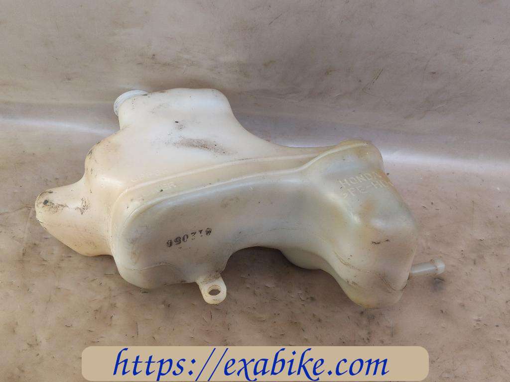 expansion tank Honda CBR1000F - photo 2