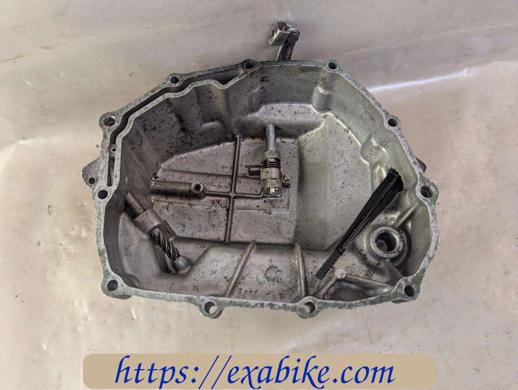 clutch cover Honda NX 125 - photo 2
