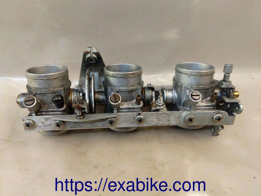 corps des papillons BMW K75 - photo 2