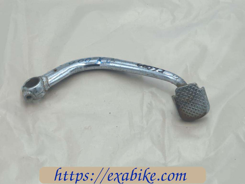 brake pedal Yamaha XJ 400 - photo 1