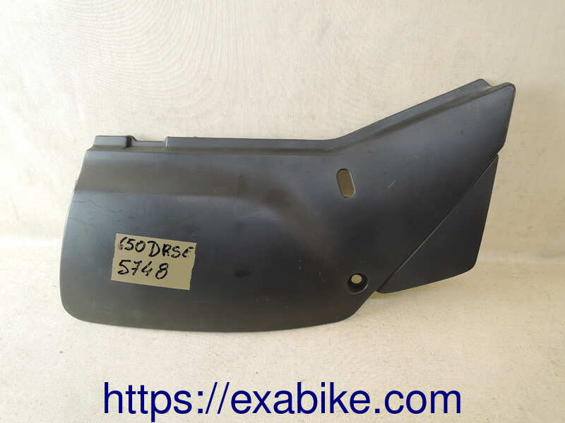 right cover Suzuki DR650RSE - photo 1