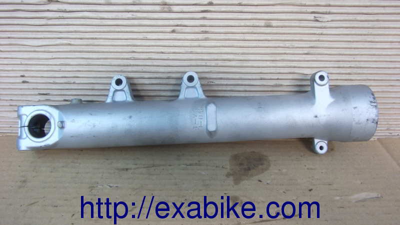 fork case, left Honda CBR 600 - photo 2