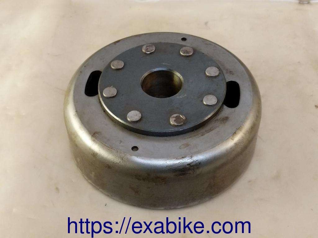 rotor flywheel Honda XLS 250 - photo 1