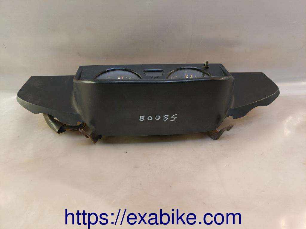 dashboard Honda VF 400 F - photo 3