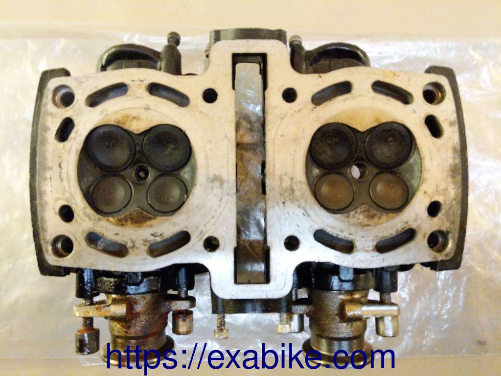 cylinder head (r) Yamaha 1200 VMAX - photo 5