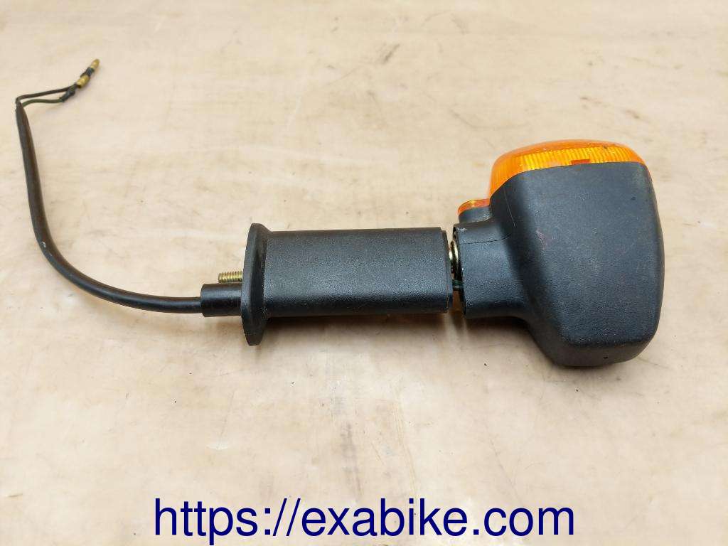 clignotant Yamaha modele a identifier - photo 2