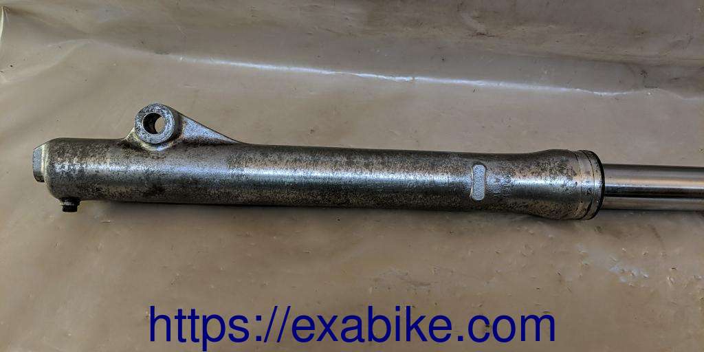 bras de fourche droit Yamaha DTLC 125 - photo 2