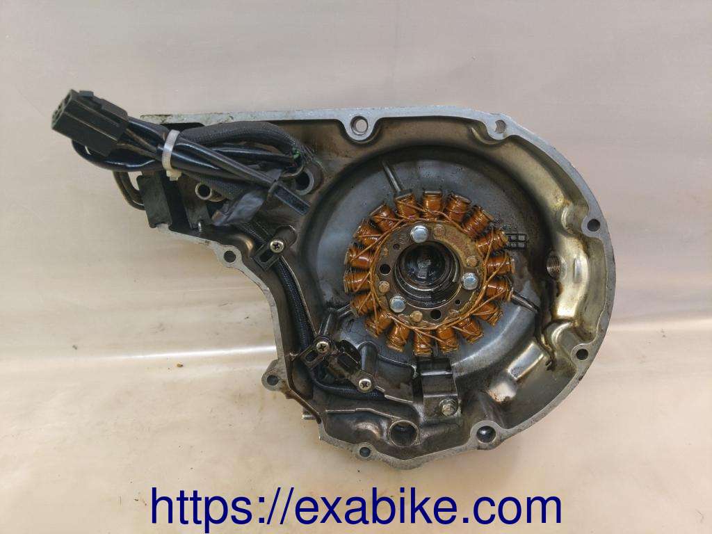 carter d'alternateur Suzuki VX 800 - photo 2