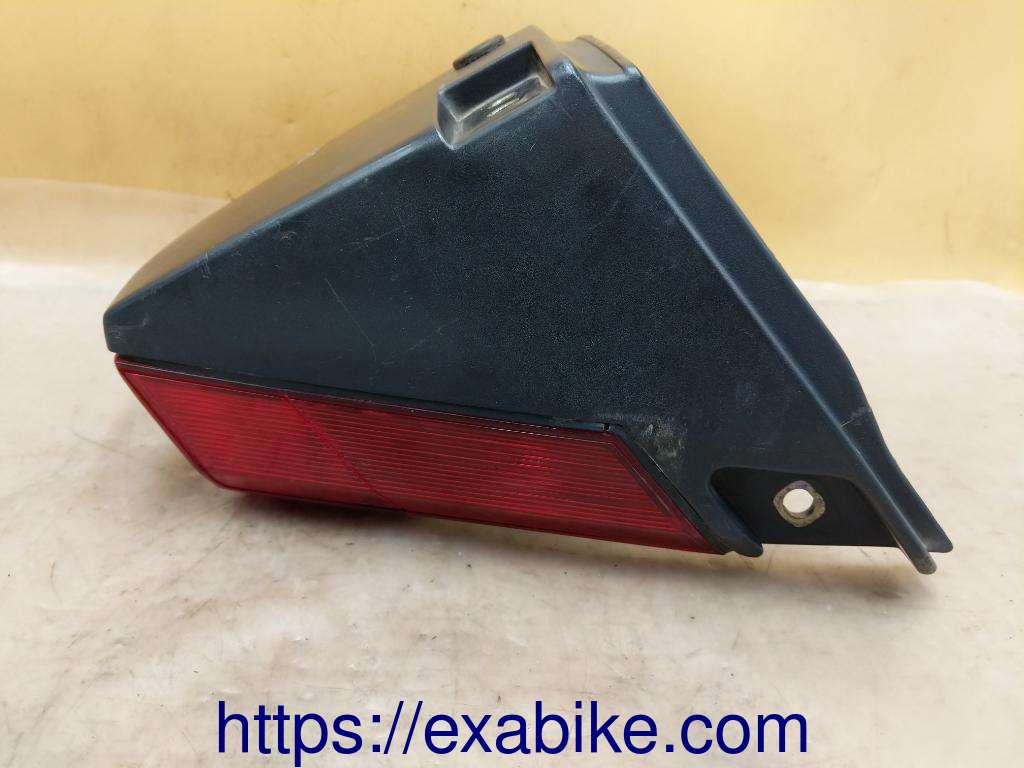 tail light Yamaha XZ 550 - photo 3