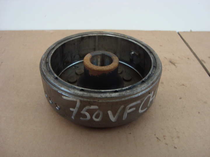 rotor d'alternateur Honda VFC 750 - photo 1