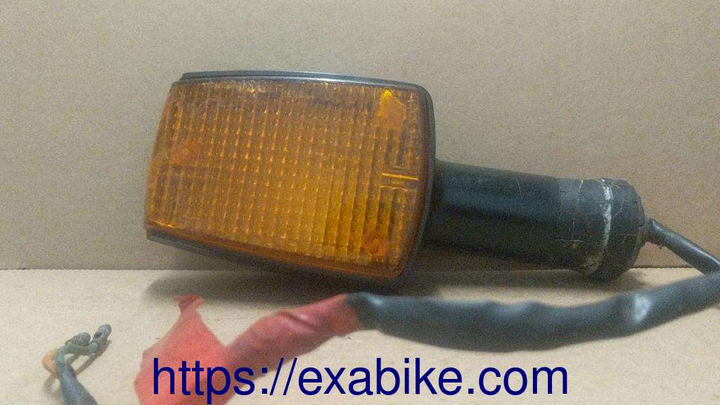 clignotant arrière gauche Honda VT 250 - photo 1