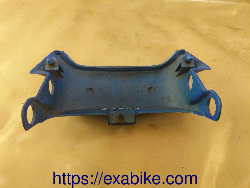 rear seat cowl Suzuki GSXF 750 - photo 3