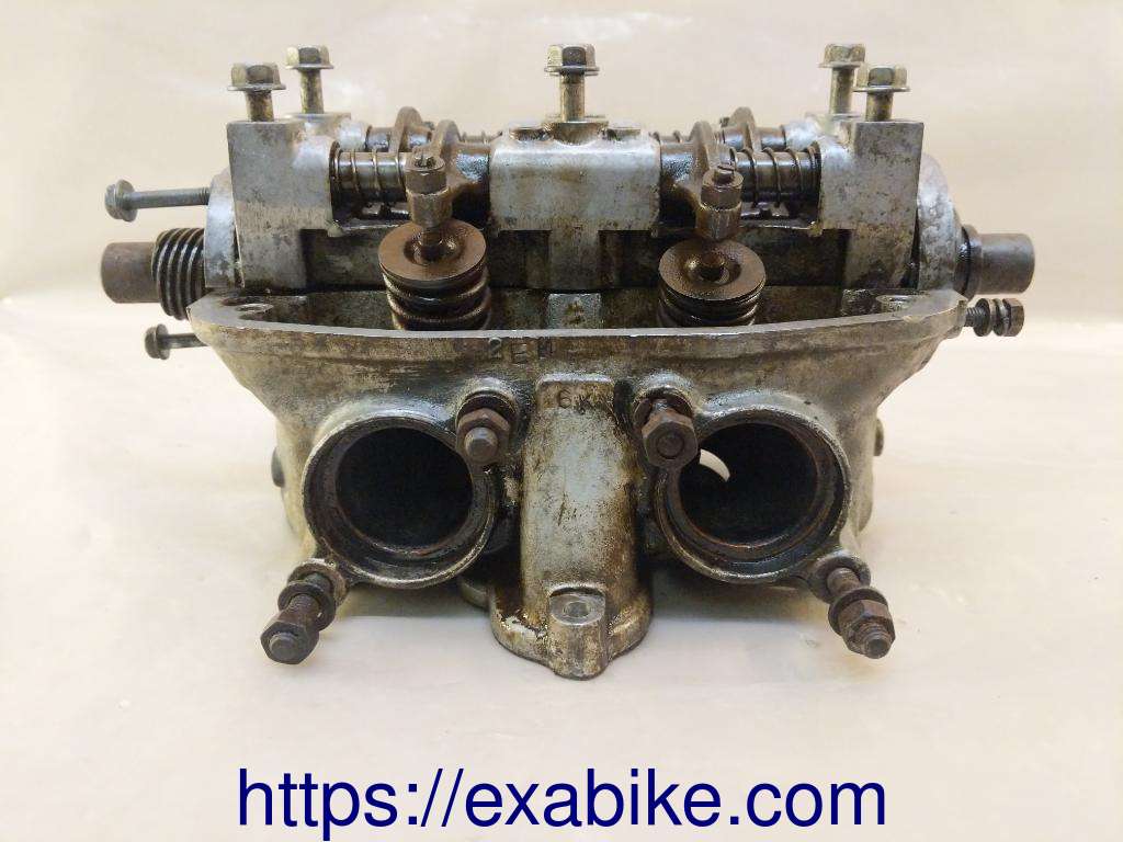 cylinder head, right Honda GL 1000 - photo 3