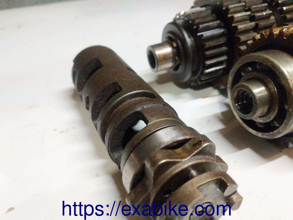 gearbox Yamaha XJ 900 - photo 2