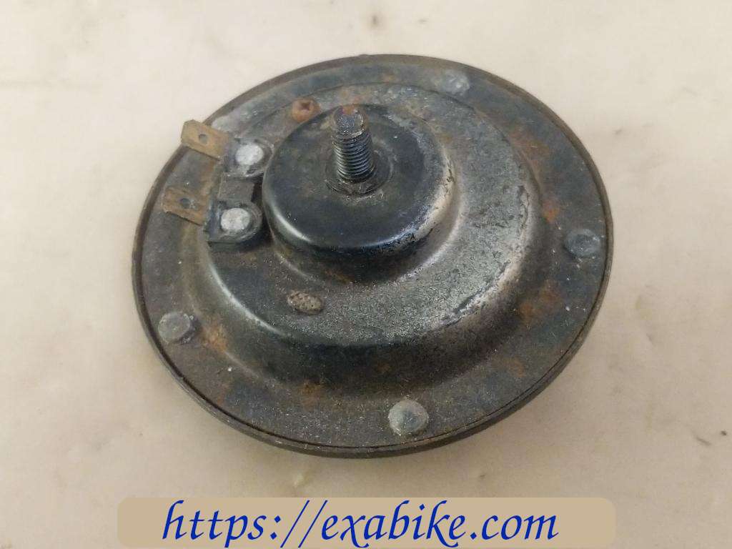 horn Suzuki GSE 500 - photo 2