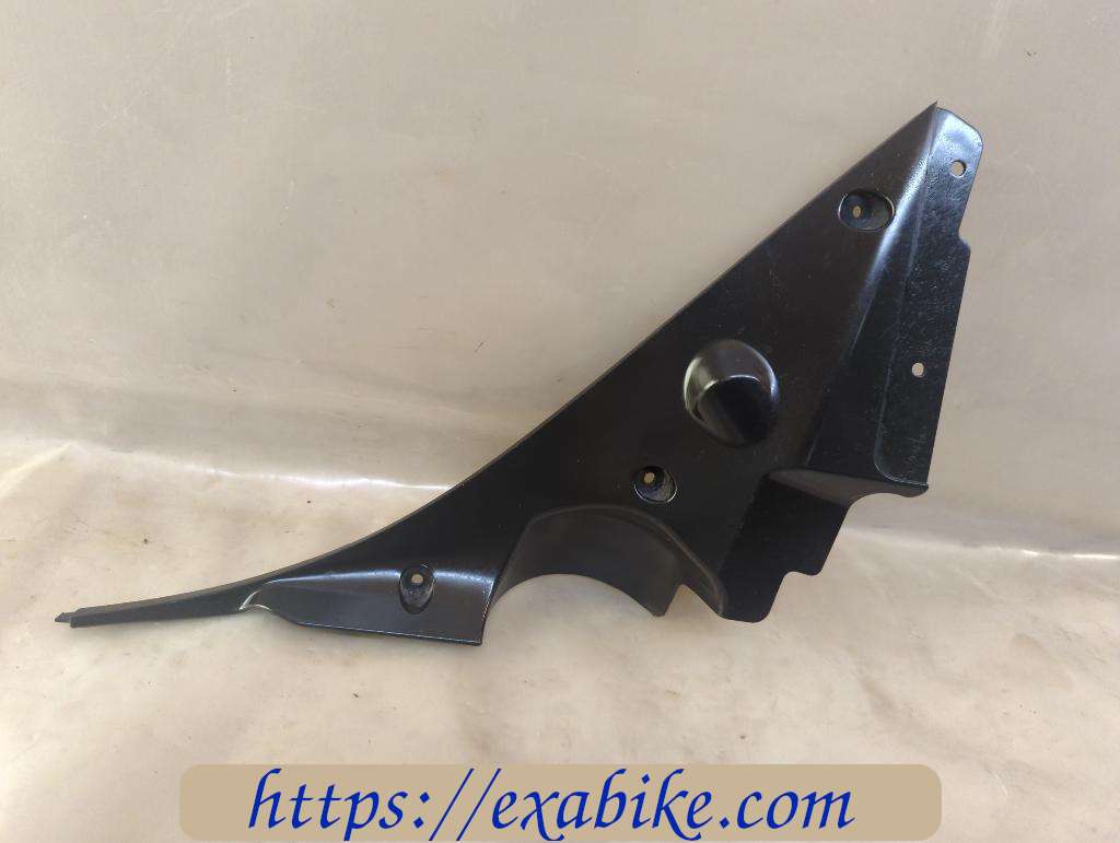 cowl inside cover, right Yamaha FJR 1300 - photo 1