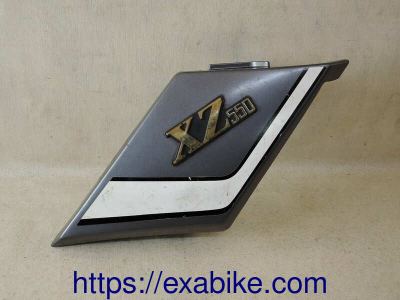 right cover Yamaha XZ 550 - photo 1