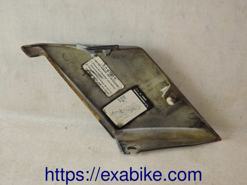 right cover Yamaha XZ 550 - photo 2