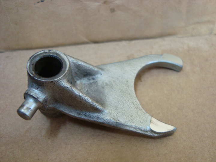 gear shift (14a - 3b) Suzuki modele a identifier - photo 1