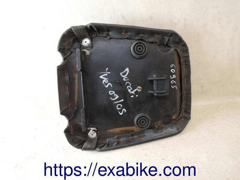 rear seat Ducati 748 - photo 3