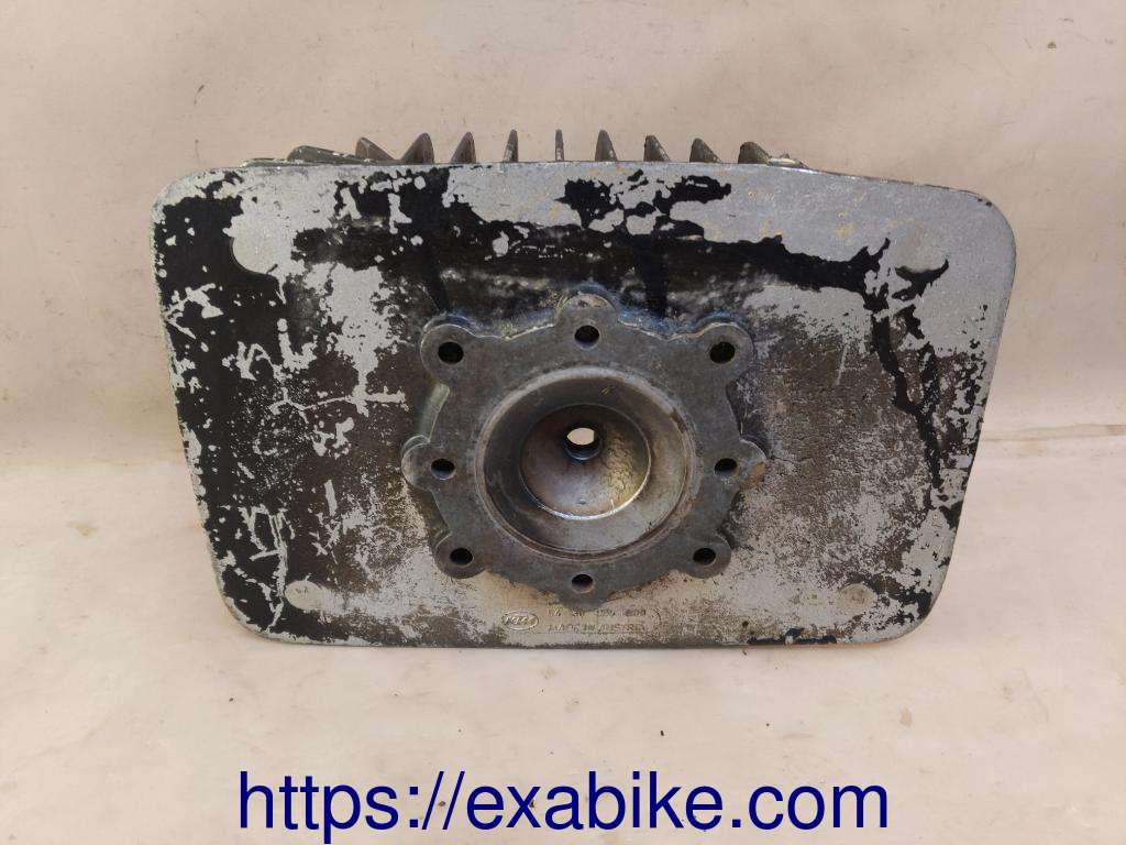 cylinder head KTM GS 240 - photo 3