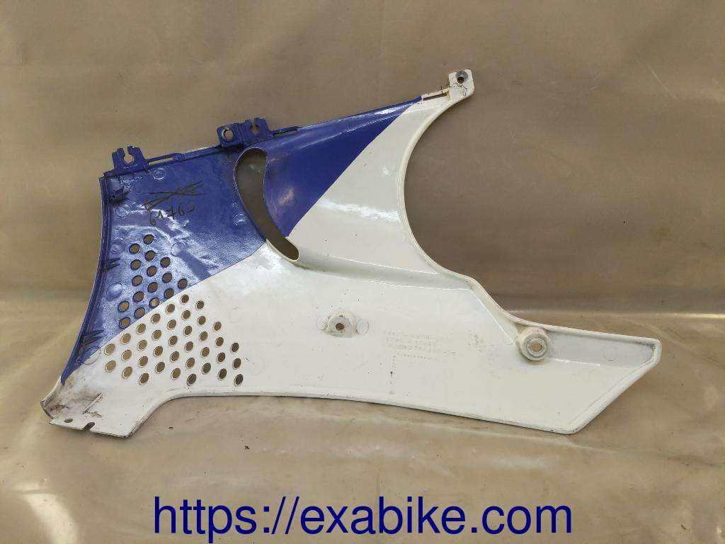 demi lower cowl, right Honda CBR 900 - photo 3
